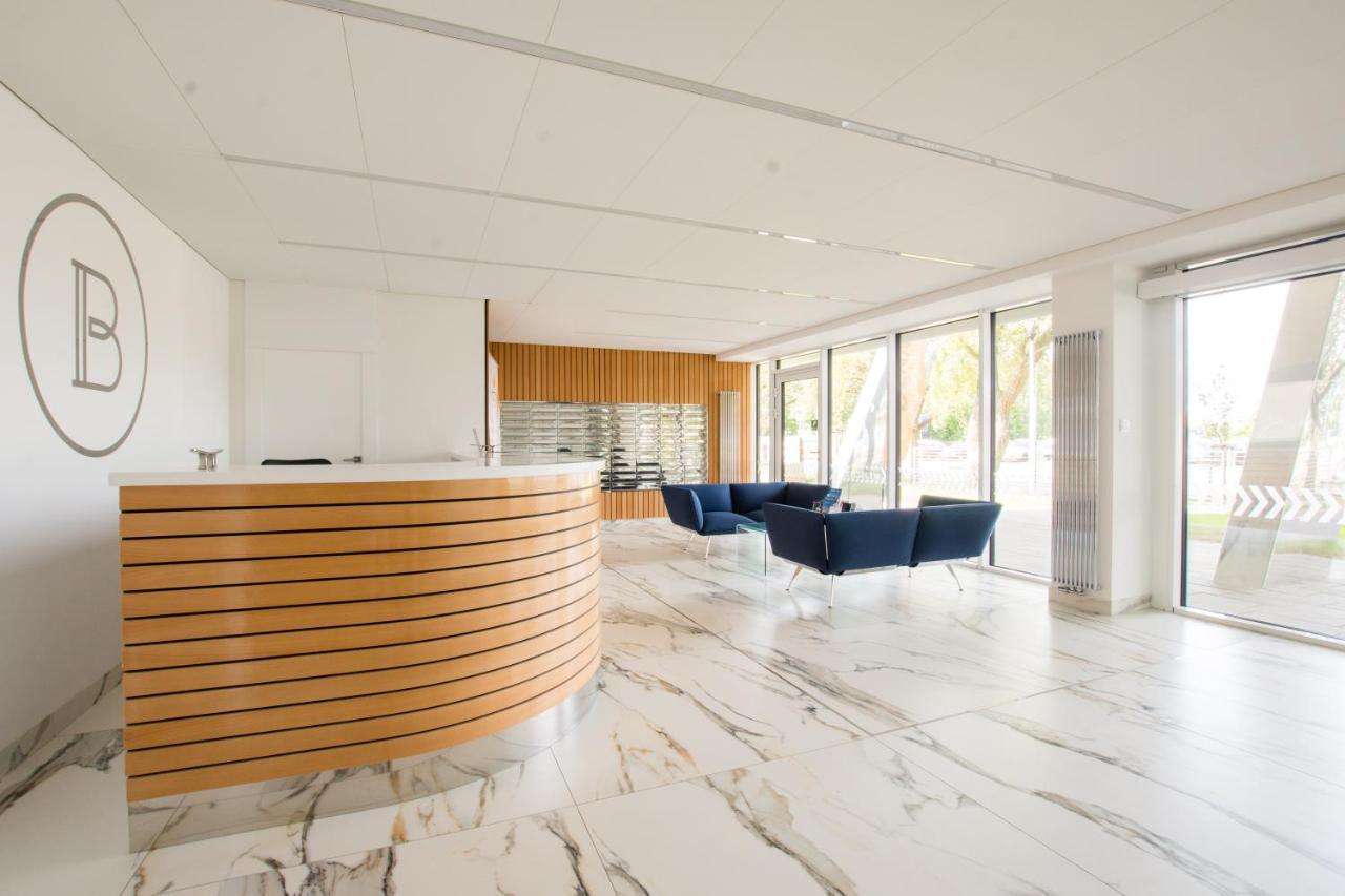 Baltic Marina Residence Z Garazem Kołobrzeg Esterno foto